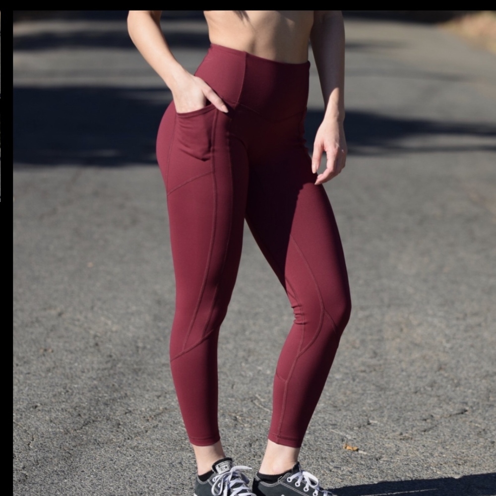 Til You Collapse Heart Booty Leggings